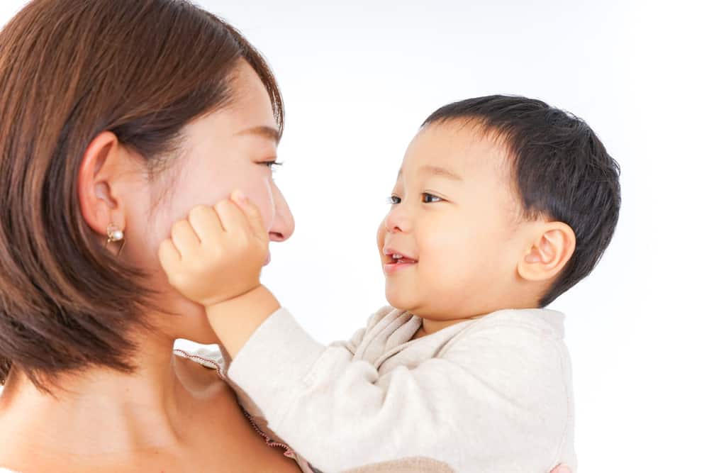 Jawaban Yang Tepat Ketika Anak Bertanya Kenapa Bisa Ada Bayi di Perut Ibu